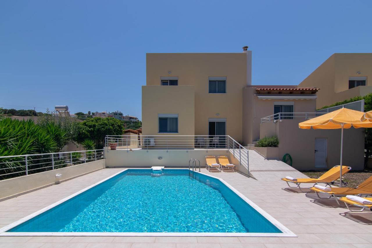 Yanni'S Villas อาเดเลียโนส กัมโปส ภายนอก รูปภาพ